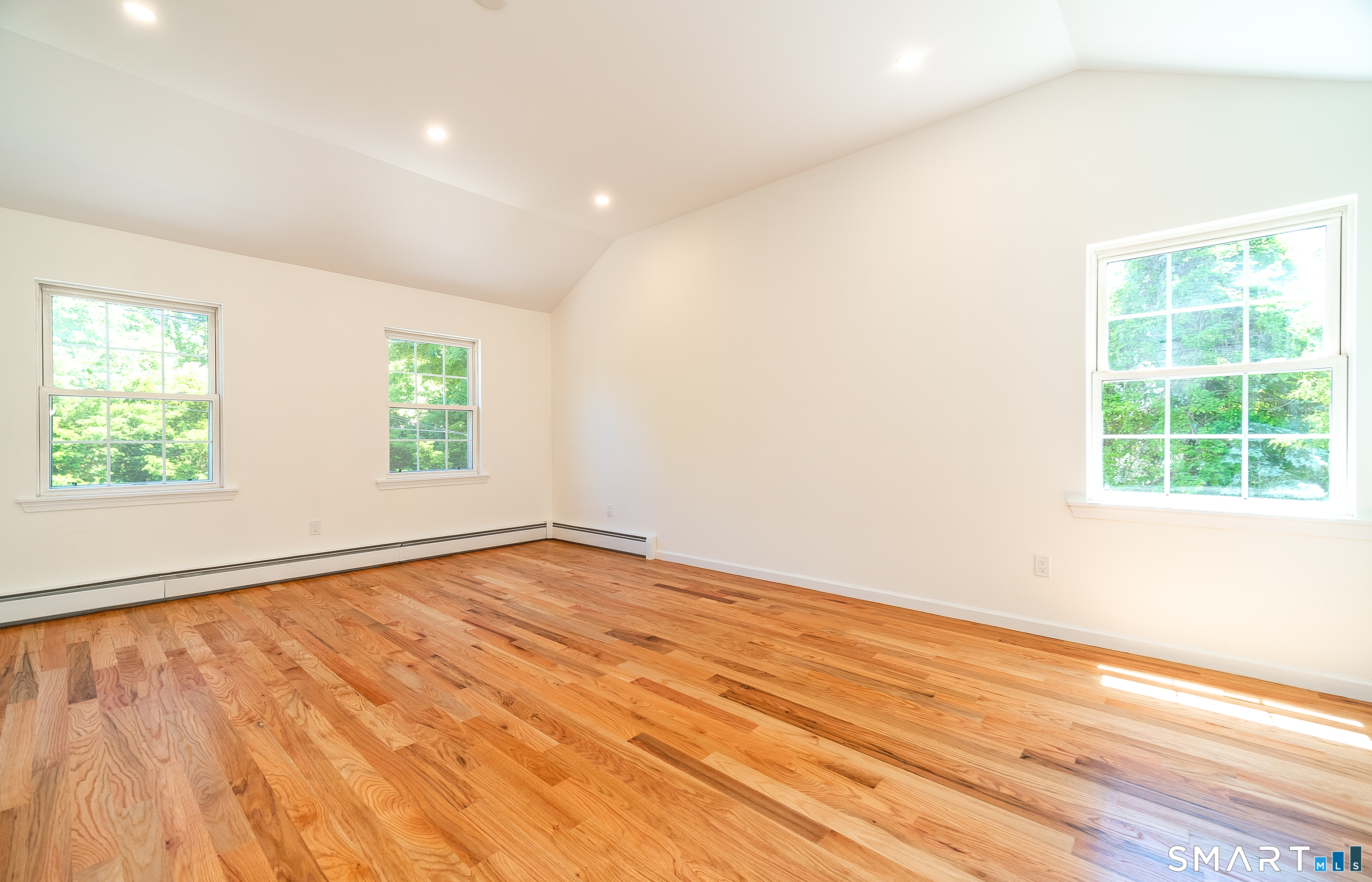 1425 James Farm Road Stratford, CT 06614 - Photo 20 of 40