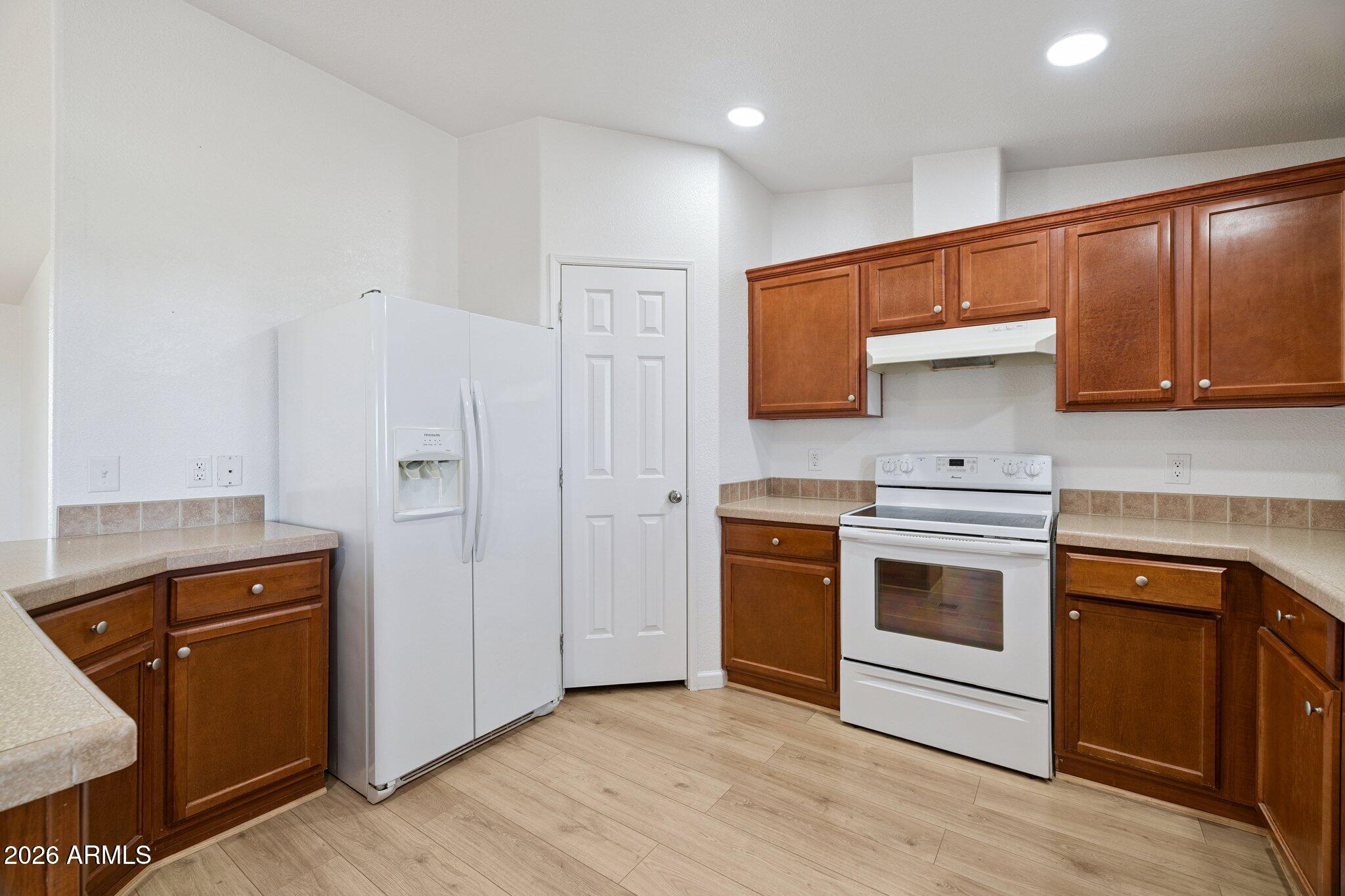 53040 West Whirly Bird Road Maricopa, AZ 85139 - Photo 14 of 55 11-web-or-mls-53040-w-whirly-bird-rd