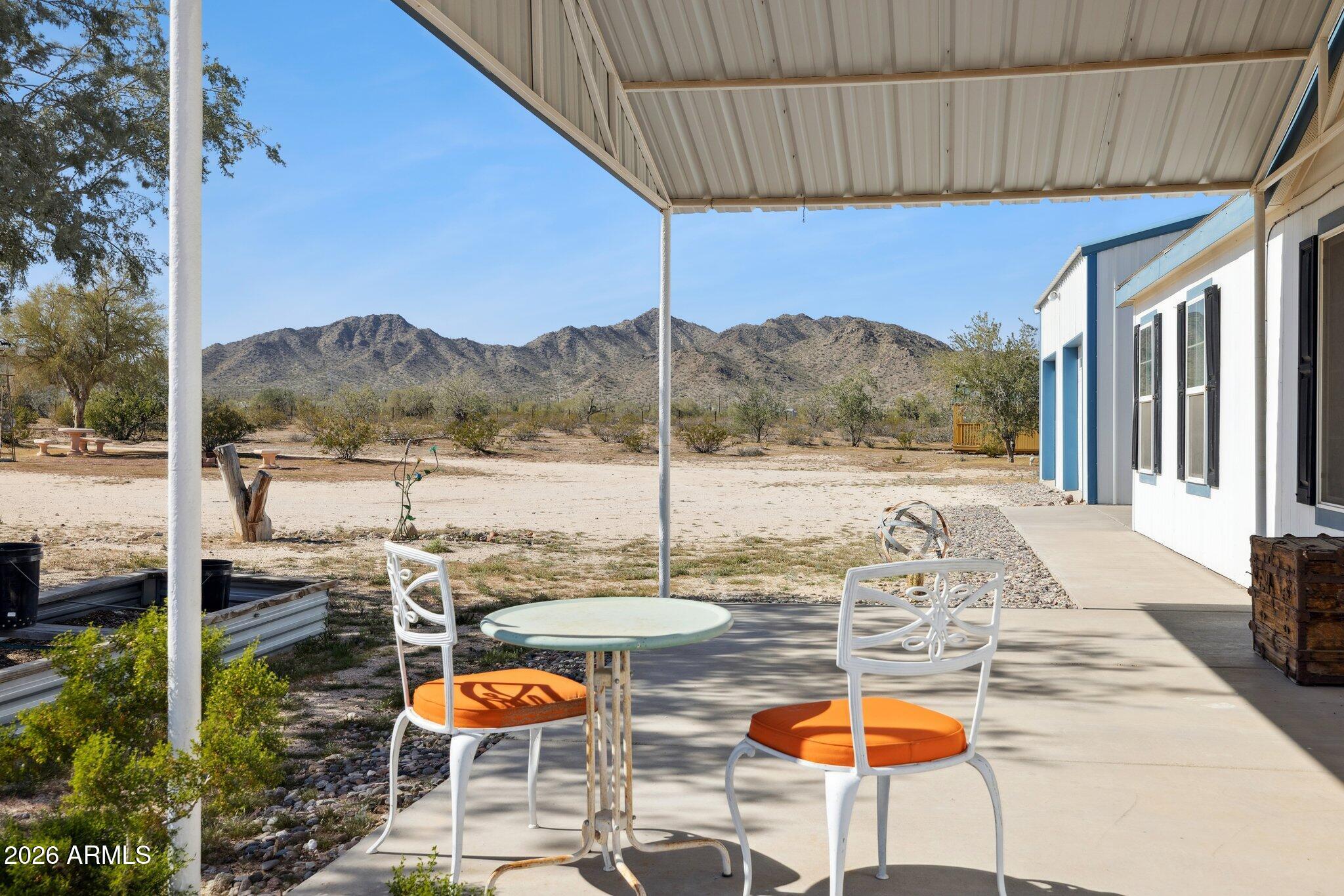 53040 West Whirly Bird Road Maricopa, AZ 85139 - Photo 2 of 55 6-web-or-mls-53040-w-whirly-bird-rd