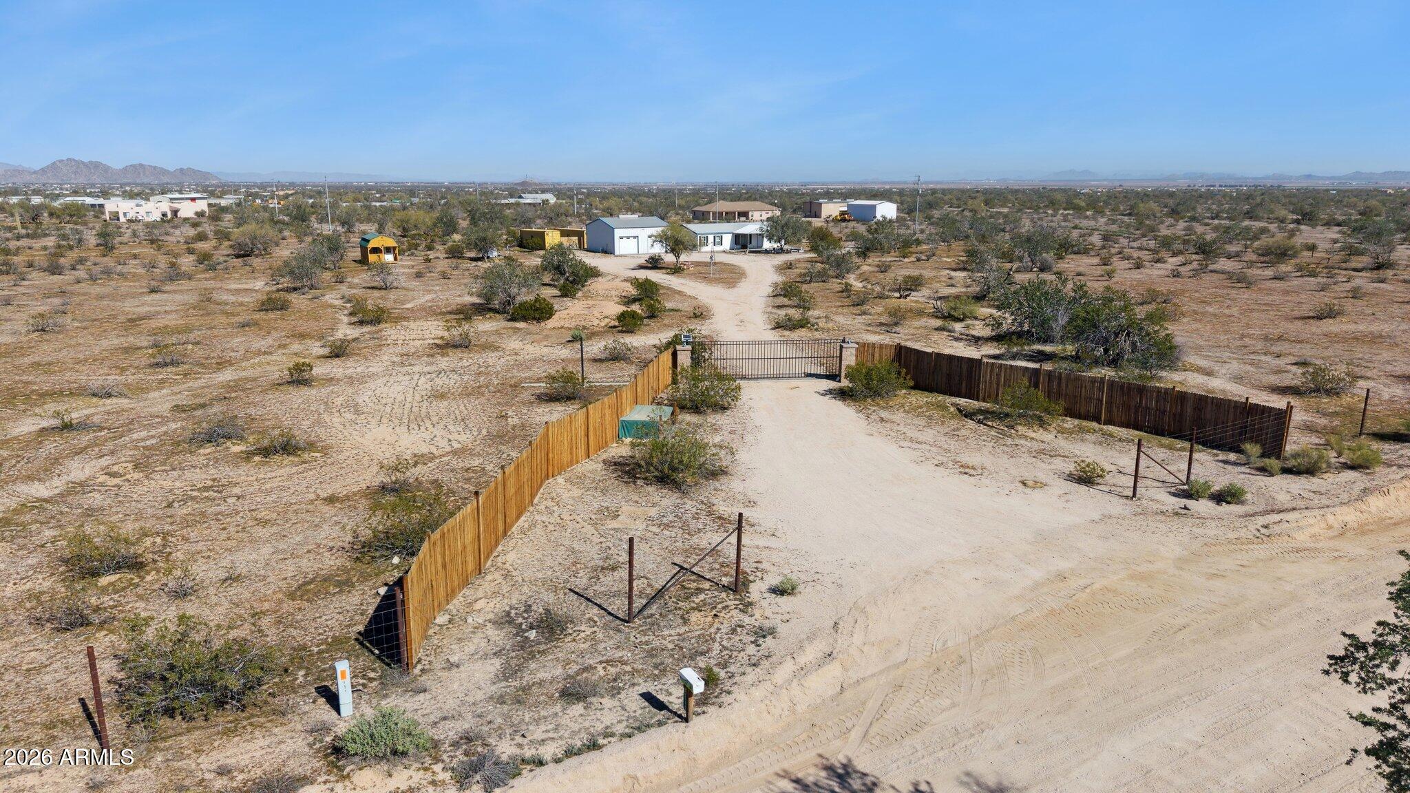 53040 West Whirly Bird Road Maricopa, AZ 85139 - Photo 44 of 55 43-web-or-mls-53040-w-whirly-bird-rd