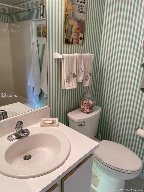 1101 Pinecrest Circle, Unit D Jupiter, FL 33458 - Photo 15 of 35