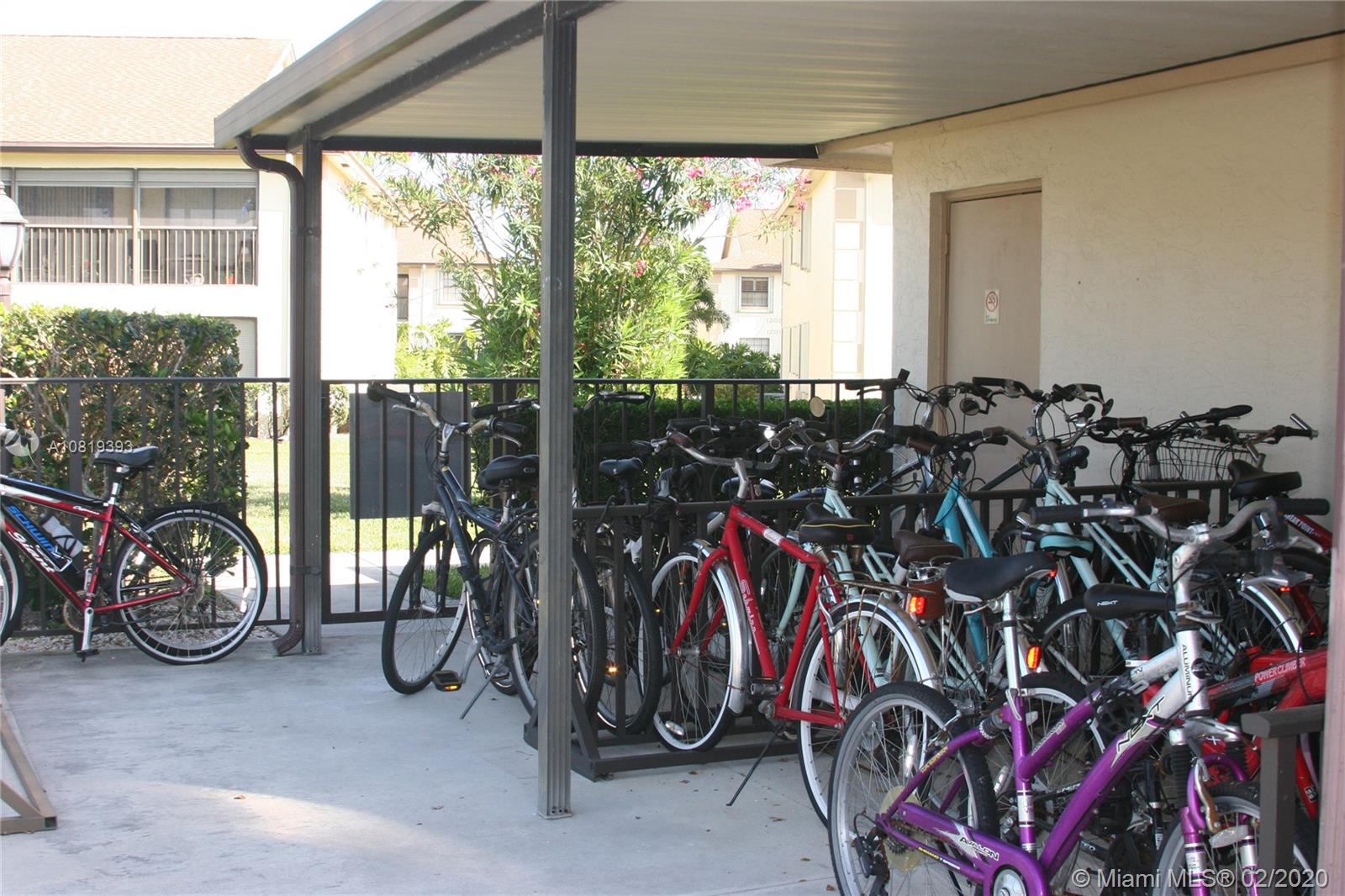 1101 Pinecrest Circle, Unit D Jupiter, FL 33458 - Photo 21 of 35