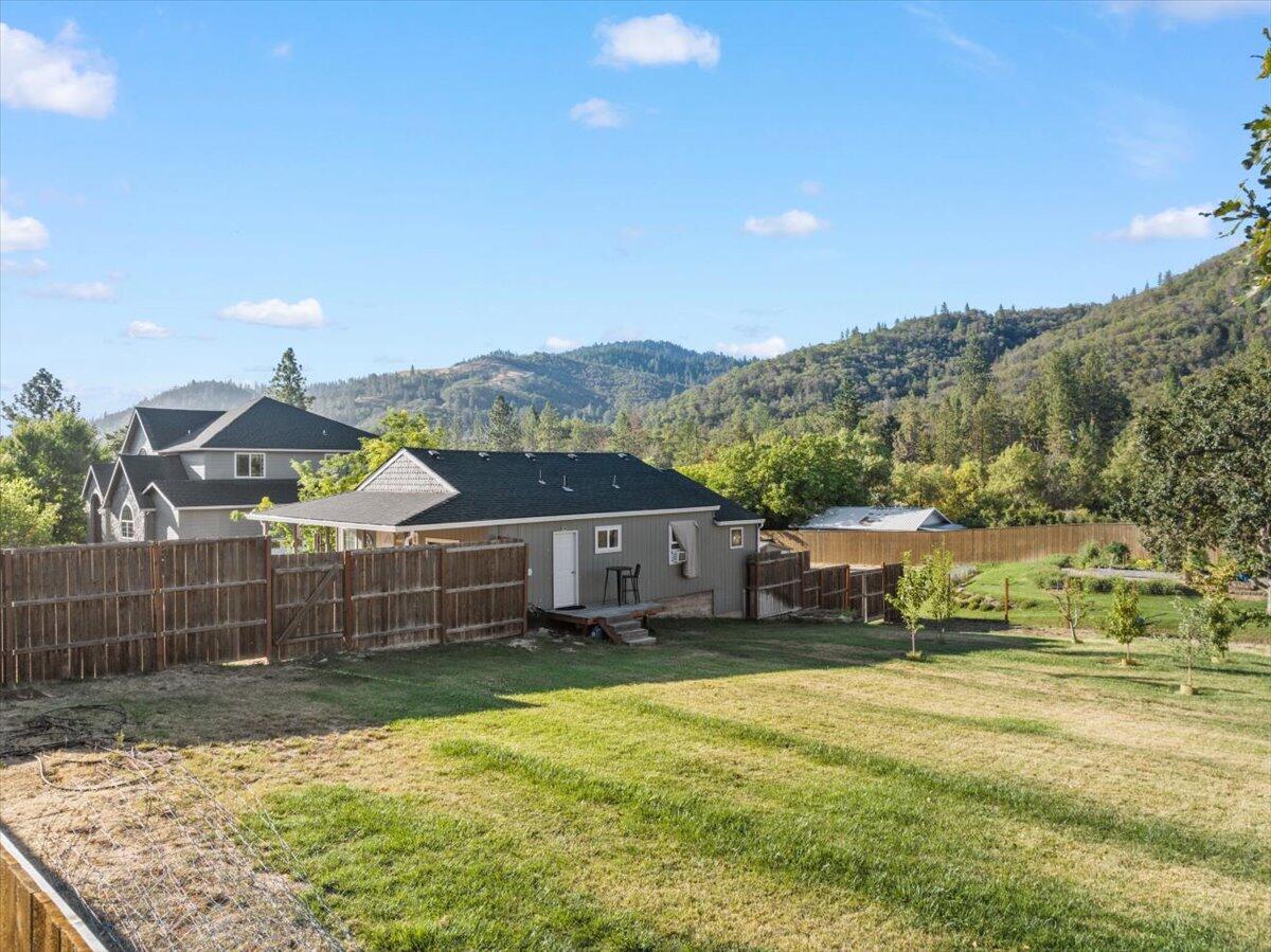 5153 Old Stage Road Central Point, OR 97502 - Photo 52 of 61 63