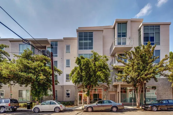 $4,000 | 111 South De Lacey Avenue, Unit 204, Pasadena, CA 91105
