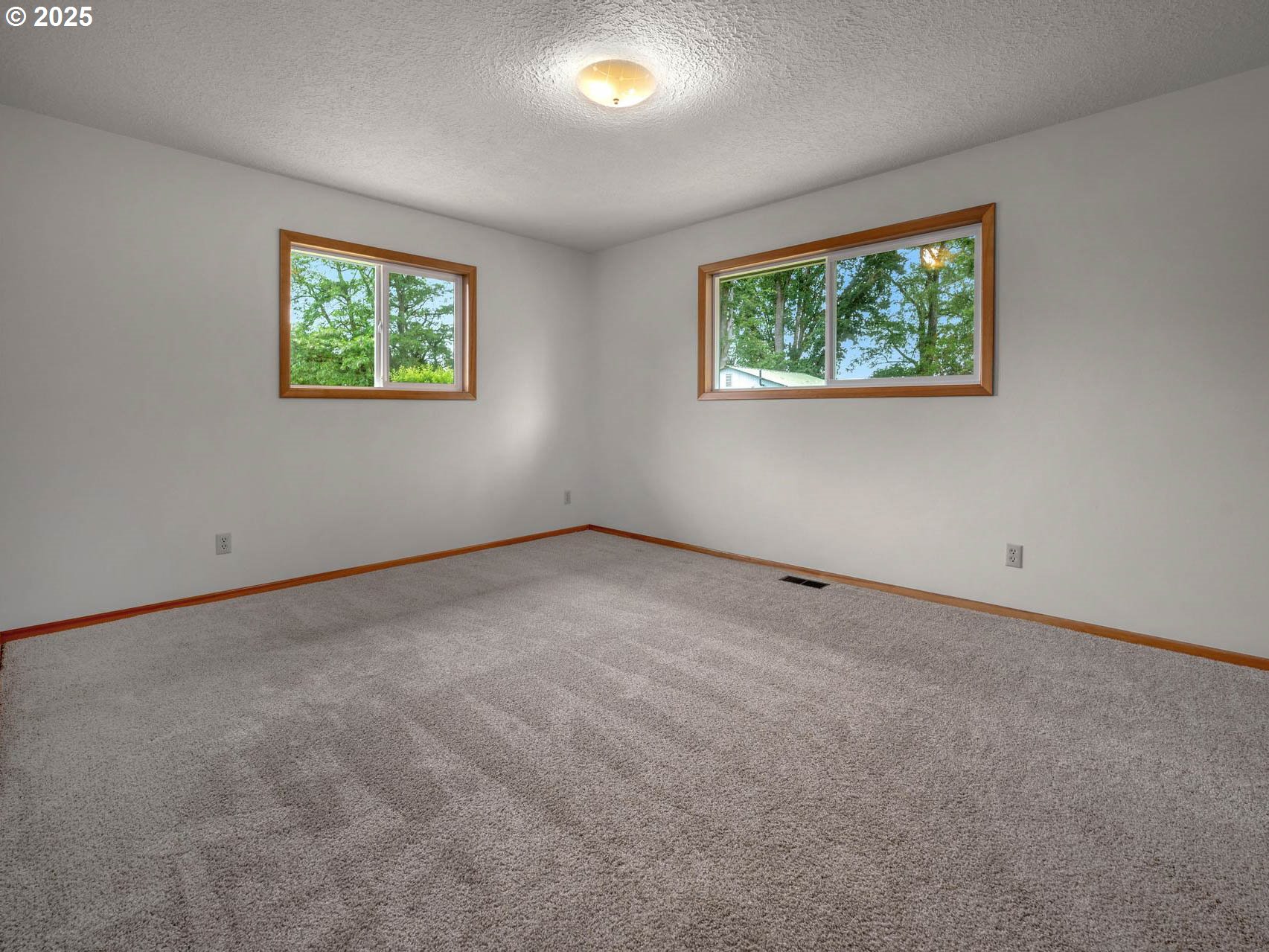 1540 Southeast Morgan Road Hillsboro, OR 97123 - Photo 22 of 48 Bedroom