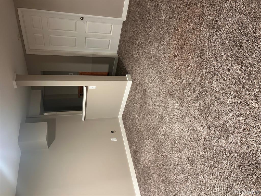 1466 Knights Ridge Court Rochester Hills, MI 48306 - Photo 23 of 30 Gallery Image 23