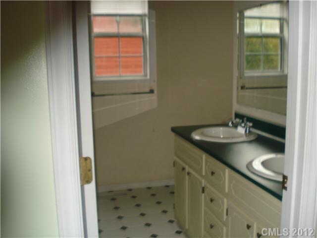715 White Crane Road, Unit 47 Salisbury, NC 28146 - Photo 9 of 16 Gallery Image 9