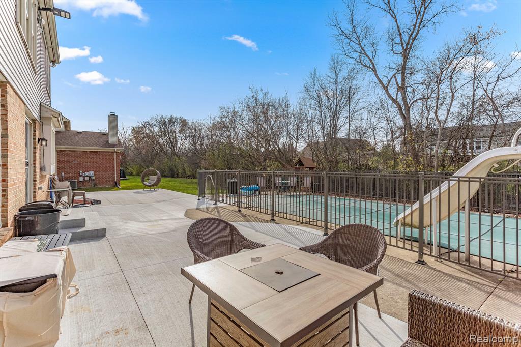 46954 Mornington Road Canton, MI 48188 - Photo 50 of 63