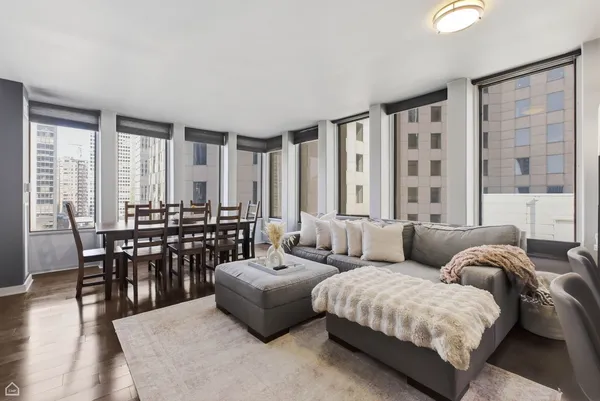$260,000 | 100 East Walton Street, Unit 11B, Chicago, IL 60611