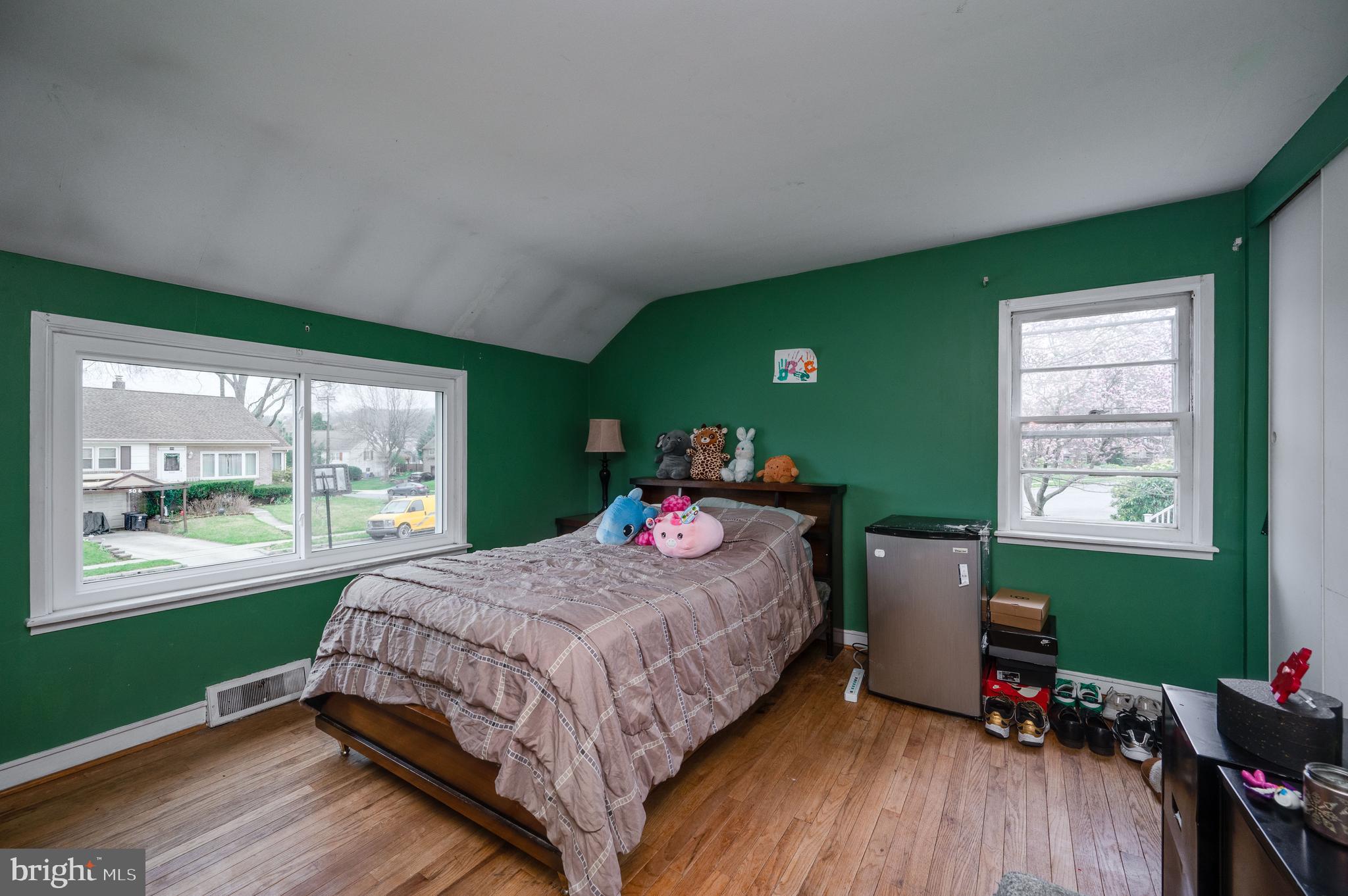 511 Grill Avenue Reading, PA 19607 - Photo 15 of 32 Level 1 Bedroom 1