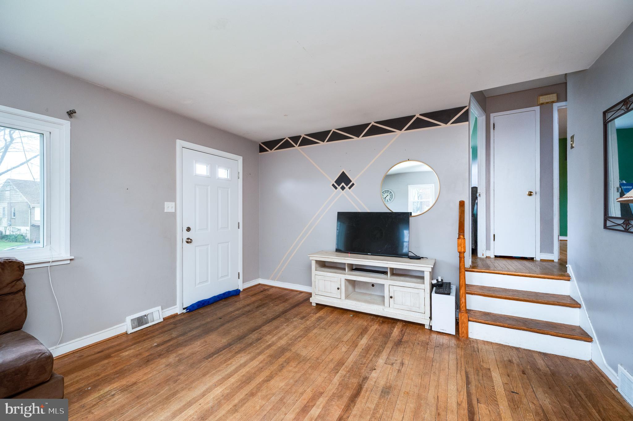 511 Grill Avenue Reading, PA 19607 - Photo 8 of 32