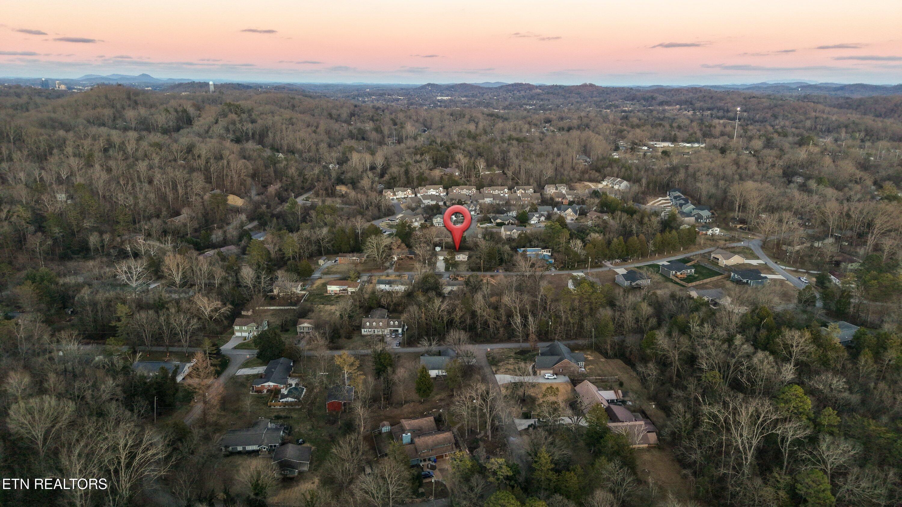 4912 Spring Creek Road Knoxville, TN 37920 - Photo 39 of 40 4912 Spring Creek22