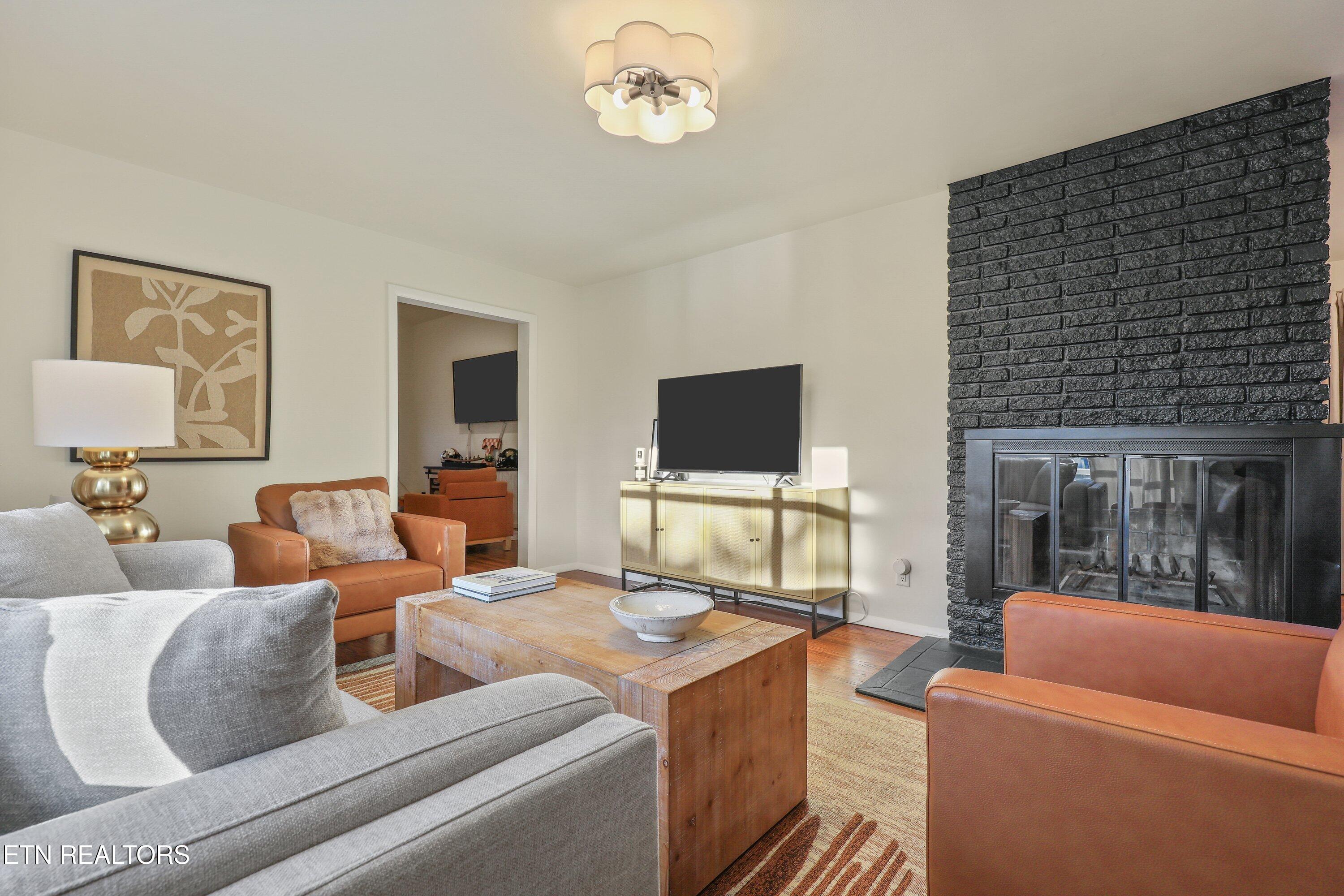 4912 Spring Creek Road Knoxville, TN 37920 - Photo 6 of 40 4912 Spring Creek02