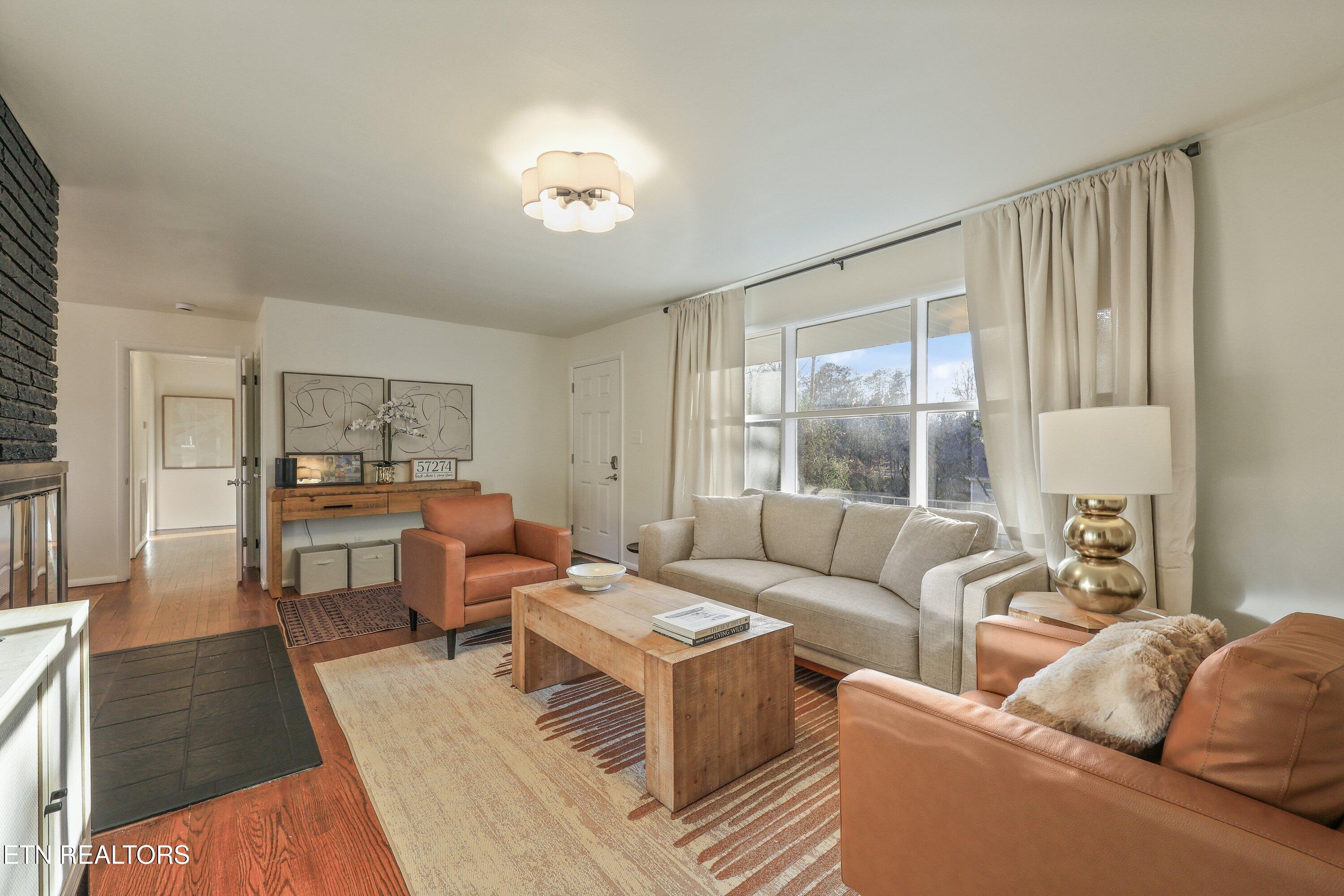 4912 Spring Creek Road Knoxville, TN 37920 - Photo 9 of 40 4912 Spring Creek05