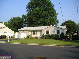 32 Dan Road Hamilton, NJ 08620 - Photo 1 of 5