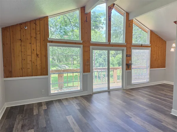 $2,300 | 710 Pony Lane, Simonton, TX 77485