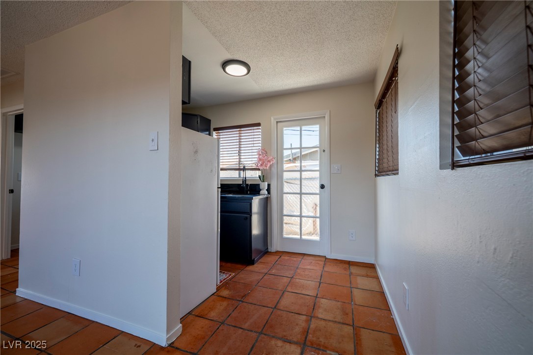 238 Kansas Avenue Henderson, NV 89015 - Photo 49 of 61