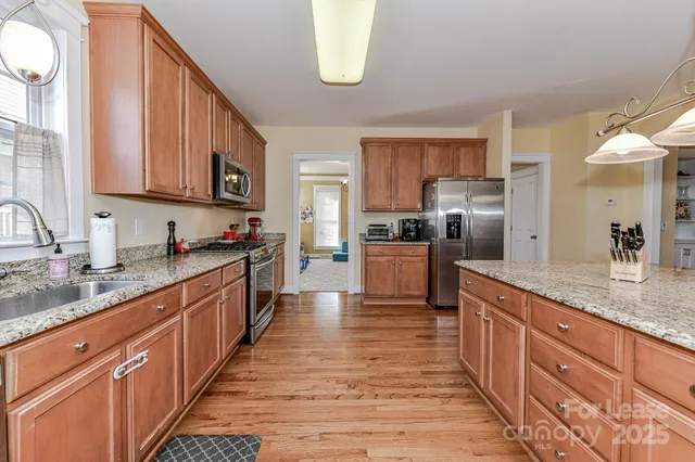 $3,500 | 16727 Spruell Street, Huntersville, NC 28078