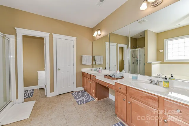 $3,500 | 16727 Spruell Street, Huntersville, NC 28078