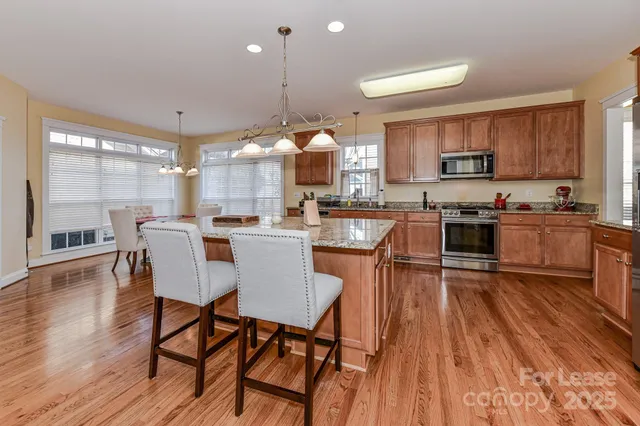 $3,500 | 16727 Spruell Street, Huntersville, NC 28078