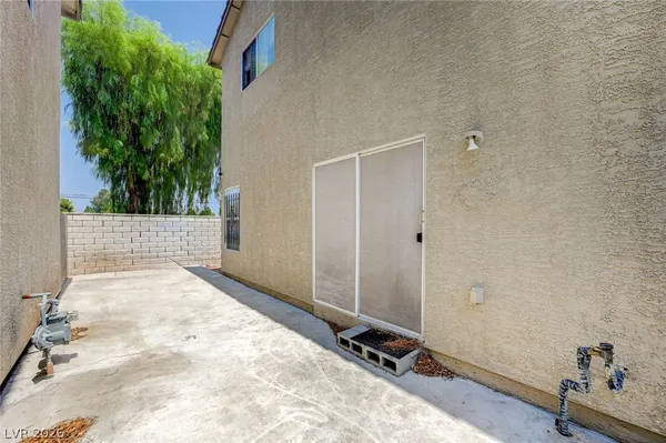 $1,975 | 1144 Black Cherry Street, Las Vegas, NV 89142