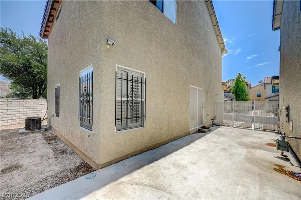 $1,975 | 1144 Black Cherry Street, Las Vegas, NV 89142