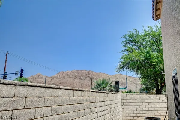 $1,975 | 1144 Black Cherry Street, Las Vegas, NV 89142