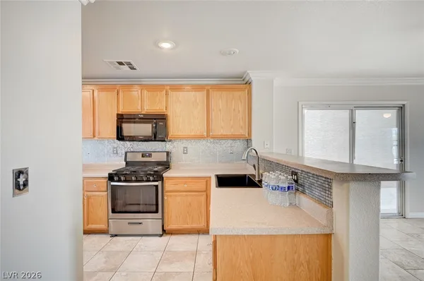 $1,975 | 1144 Black Cherry Street, Las Vegas, NV 89142