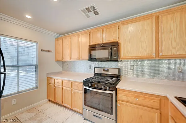 $1,975 | 1144 Black Cherry Street, Las Vegas, NV 89142