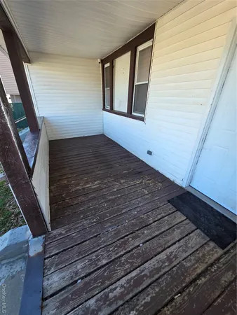 $3,200 | 185 South Franklin Street, Unit 2, Hempstead, NY 11550