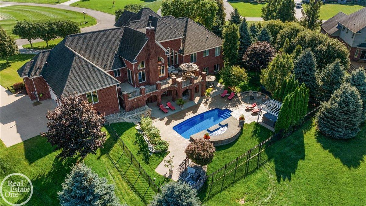 69951 Wildflower Lane Romeo, MI 48065 - Photo 69 of 86 50188712-C3406C35-6D1A-4DF3-824C-DD9D3080D450.JPG