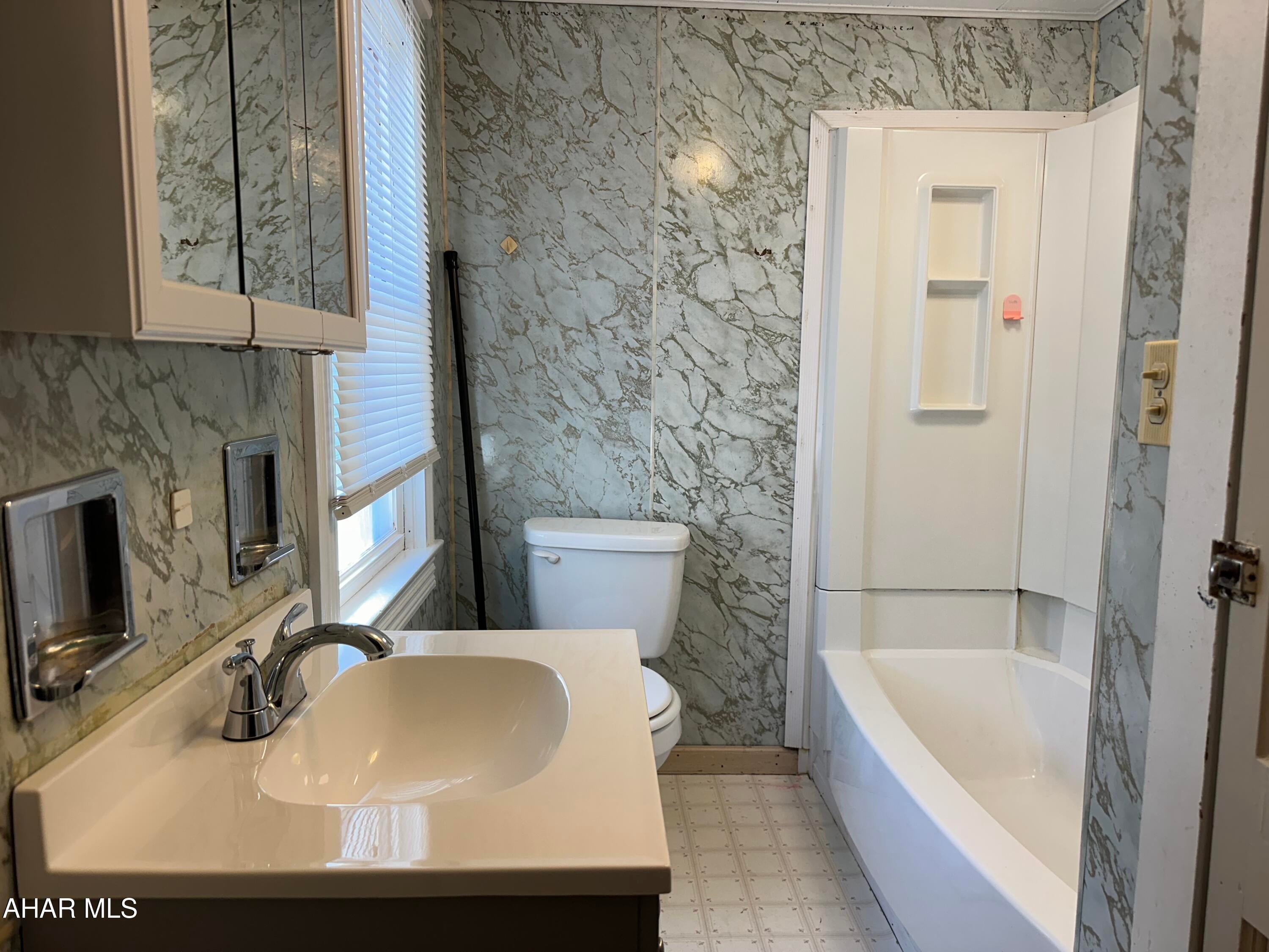 136 Reed Street Sproul, PA 16682 - Photo 15 of 21 Gallery Image 15