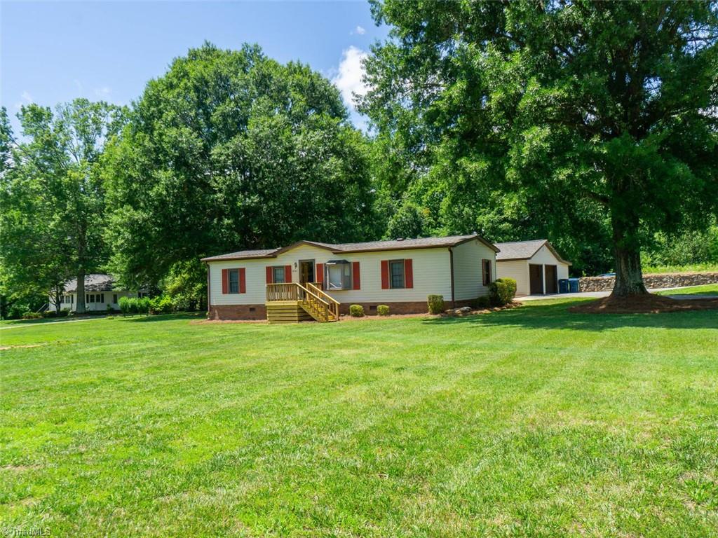 8561 Hudson James Road Summerfield, NC 27358 - Photo 2 of 26 Gallery Image 2