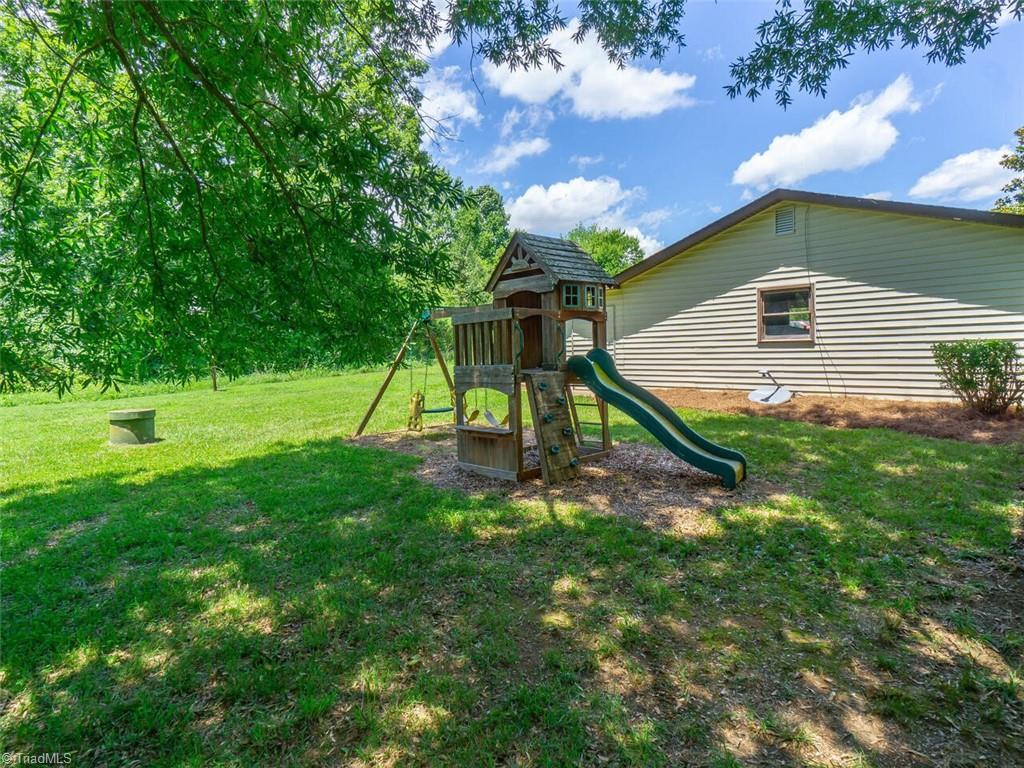 8561 Hudson James Road Summerfield, NC 27358 - Photo 23 of 26 Gallery Image 23