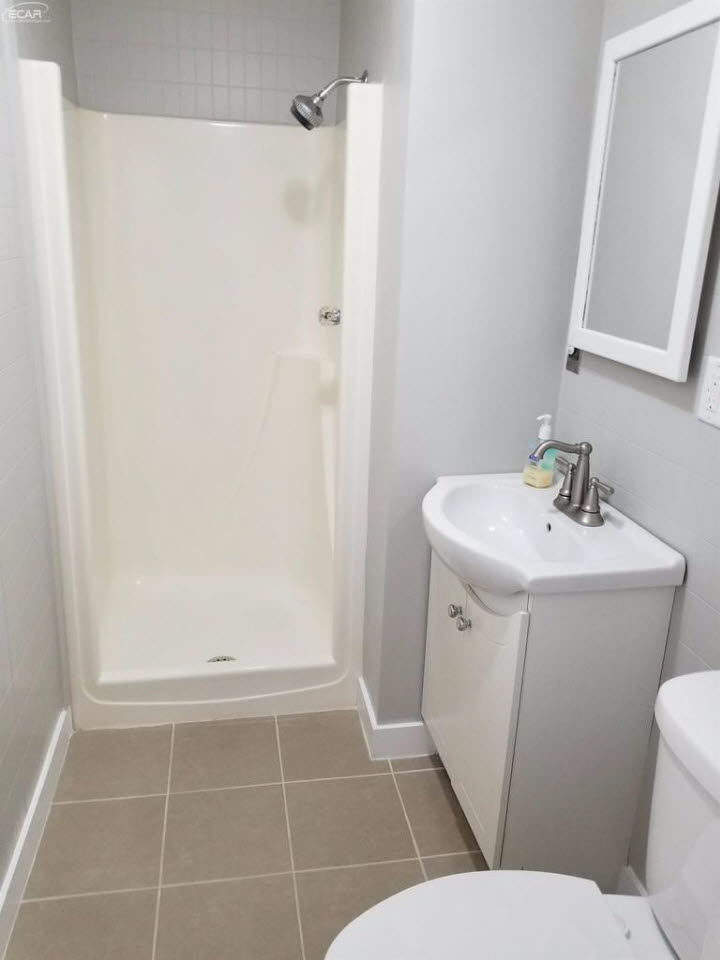 8685 Townline Road Bridgeport, MI 48722 - Photo 8 of 23 21380693-7.JPG