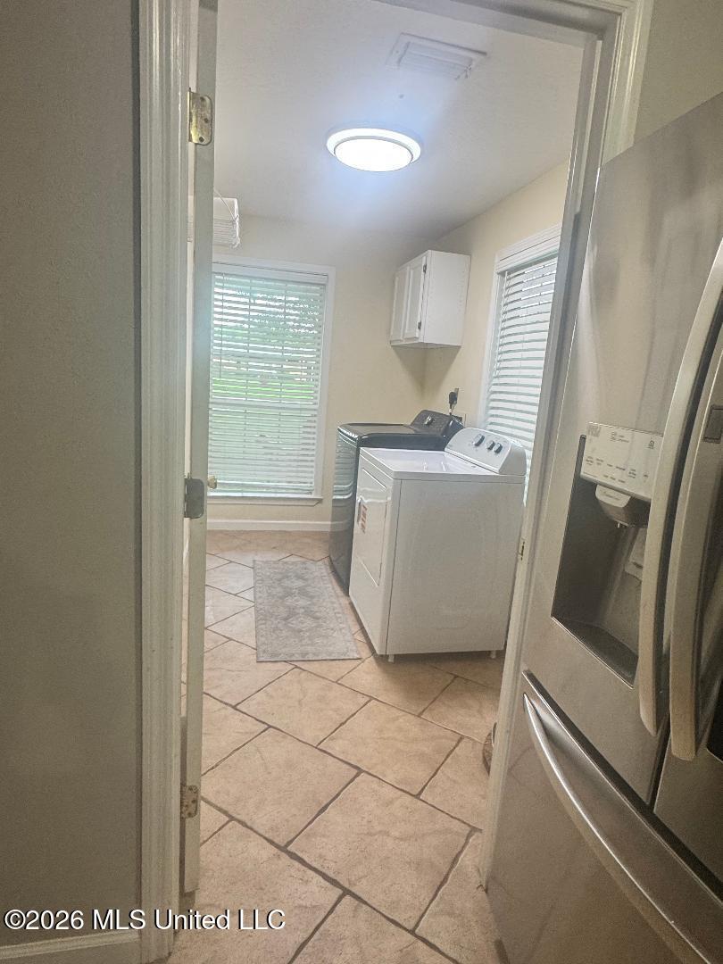 1303 Martin Street Pascagoula, MS 39581 - Photo 11 of 12 thumbnail (1)