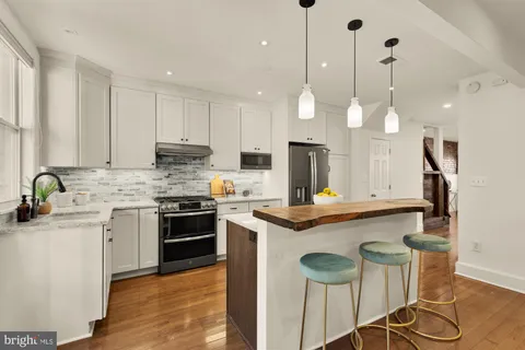 $819,900 | 1206 Half Street Southwest, Washington, DC 20024