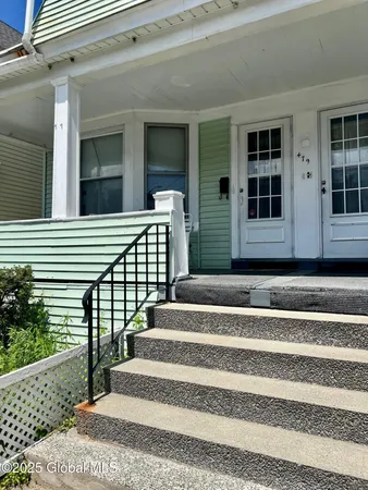 $1,600 | 479 West Street, Albany, NY 12206
