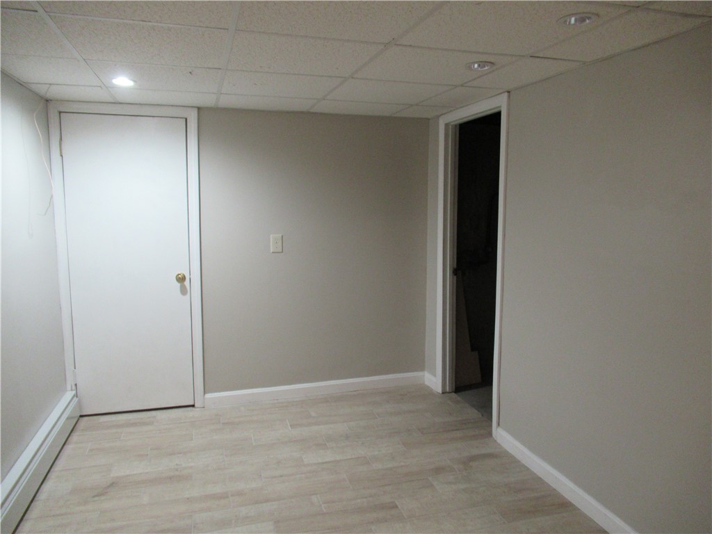 189 Curry Road Cranston, RI 02920 - Photo 9 of 19