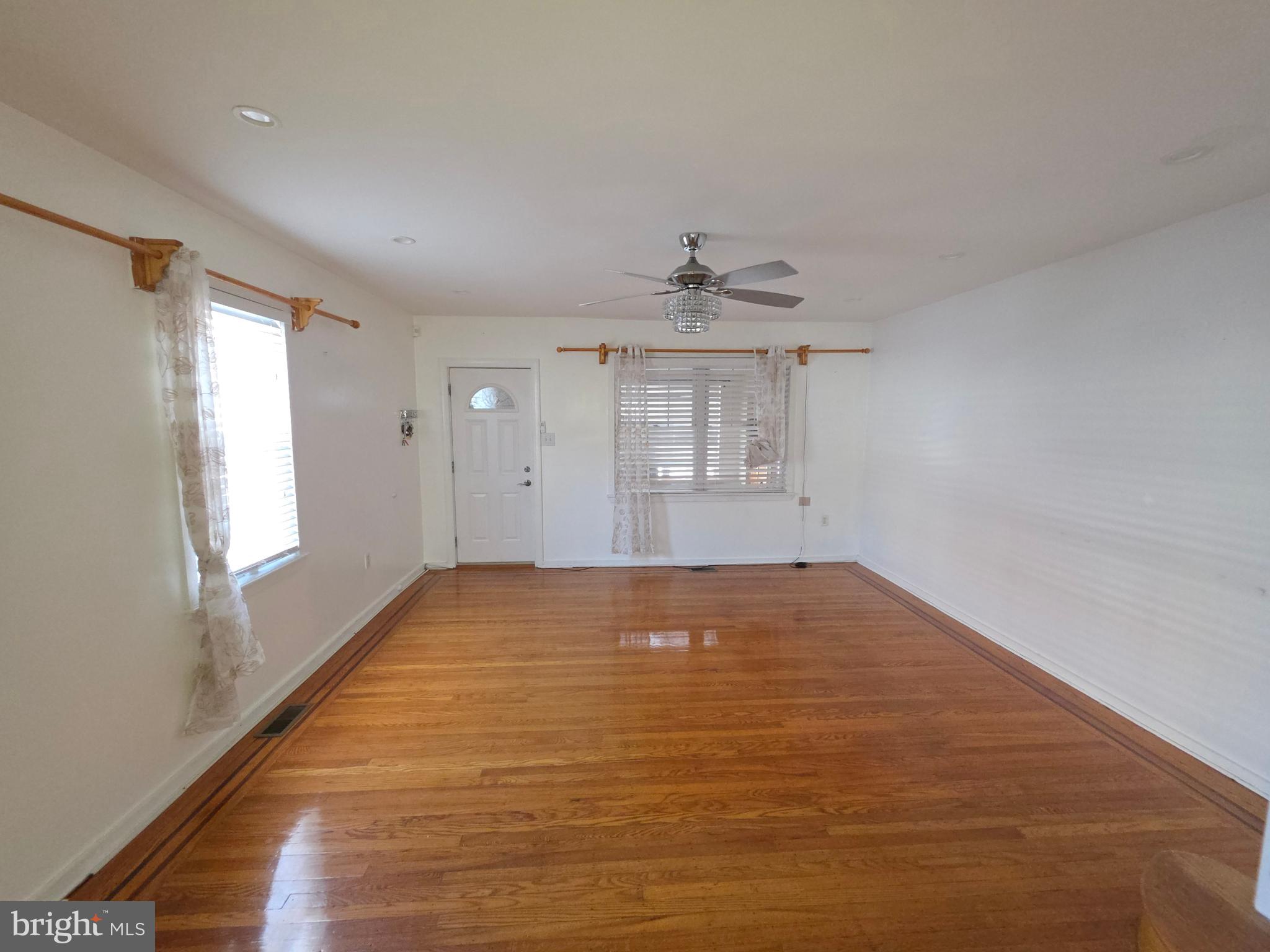 1908 Borbeck Avenue Philadelphia, PA 19111 - Photo 9 of 32