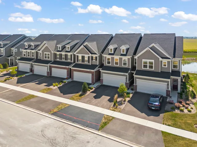 $519,000 | 2267 Ryegrass Lane, Bolingbrook, IL 60490