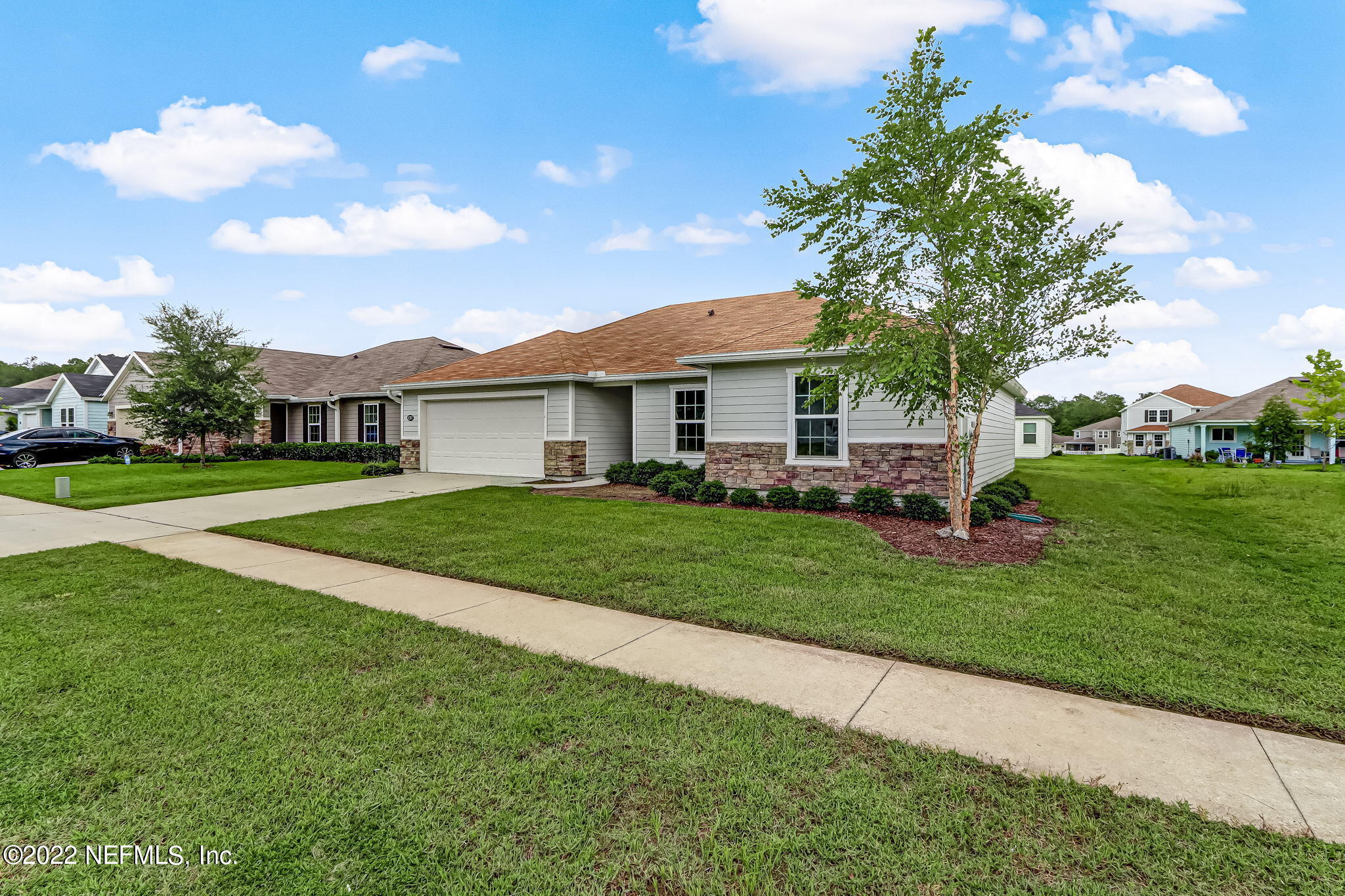 8287 Fouraker Forest Road Jacksonville, FL 32221 - Photo 2 of 22 This nearly new KB home