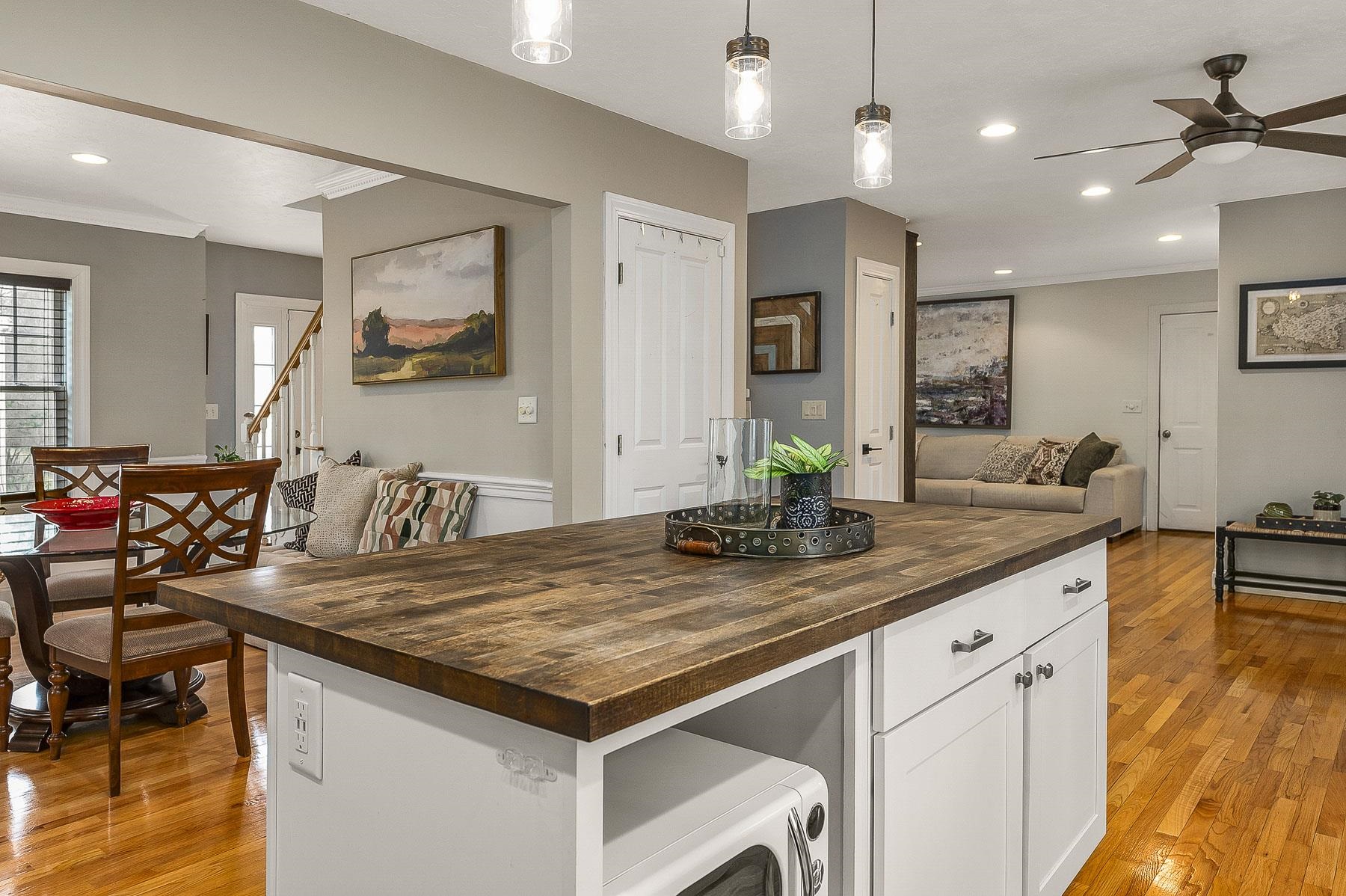 128 Walton Road Seabrook, NH 03874 - Photo 11 of 43