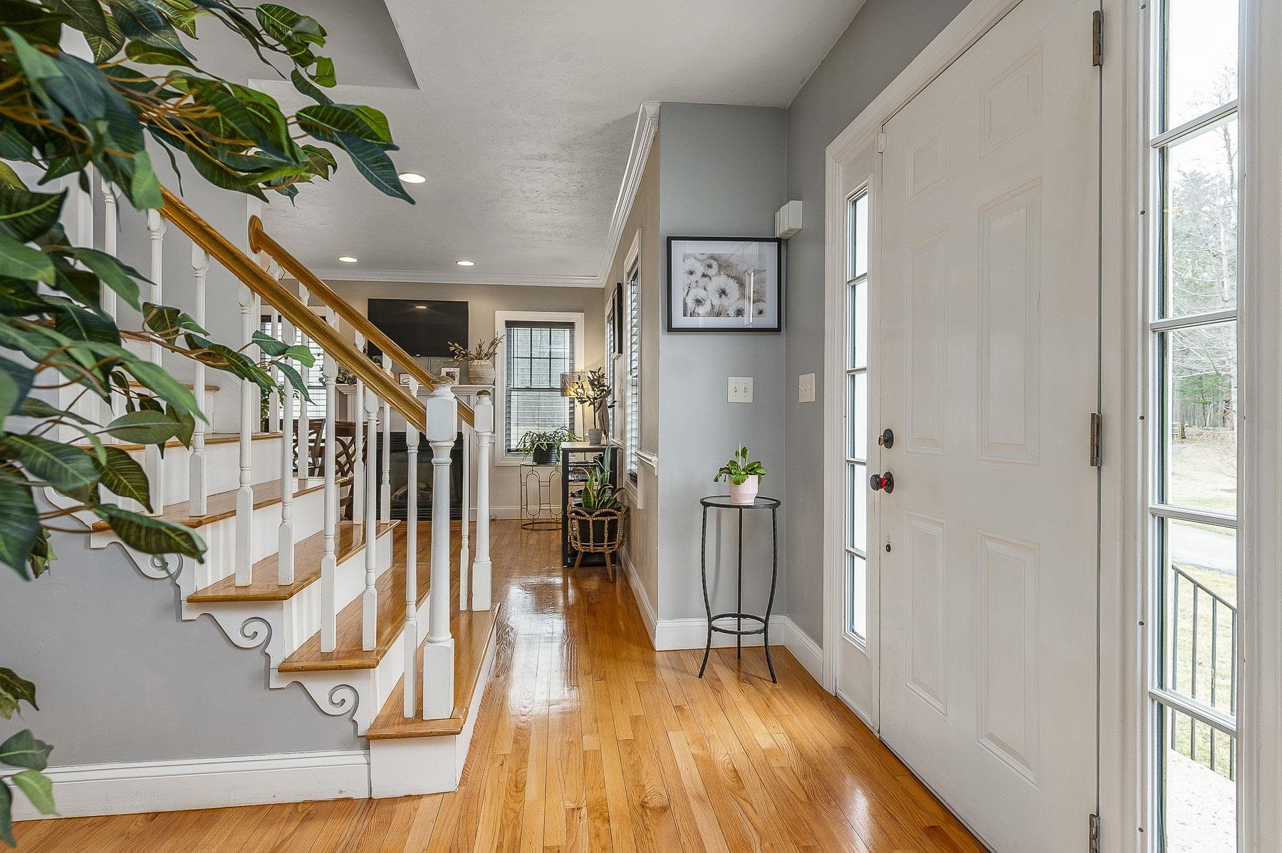 128 Walton Road Seabrook, NH 03874 - Photo 5 of 43