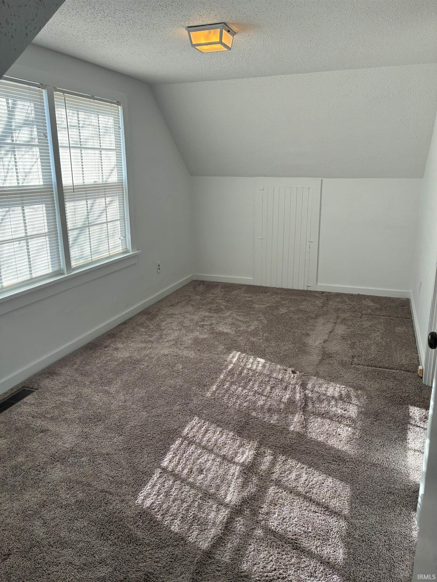 7059 Beal Road Vincennes, IN 47591 - Photo 15 of 27