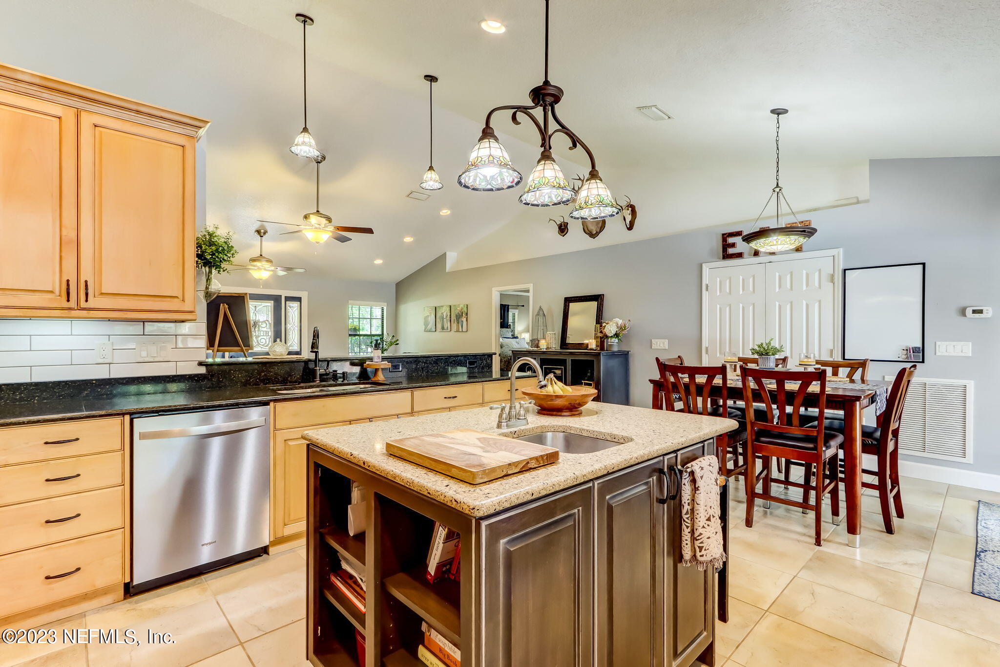 86170 Weldon Road Yulee, FL 32097 - Photo 24 of 67 21-web-or-mls-LR 86170 Weldon Rd AA-21