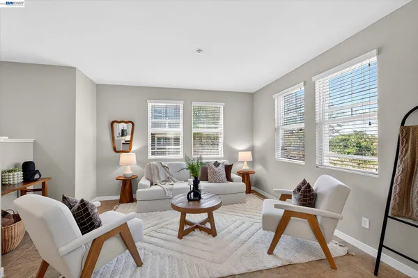 $674,000 | 161 North L Street, Unit 115, Livermore, CA 94550