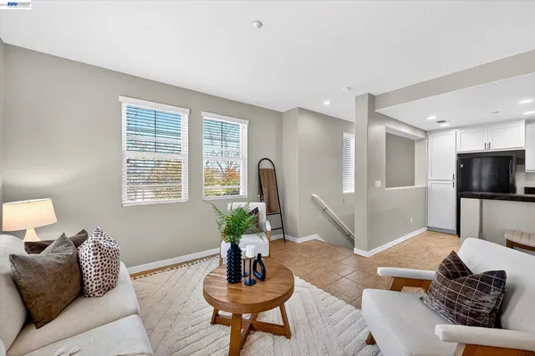 $674,000 | 161 North L Street, Unit 115, Livermore, CA 94550