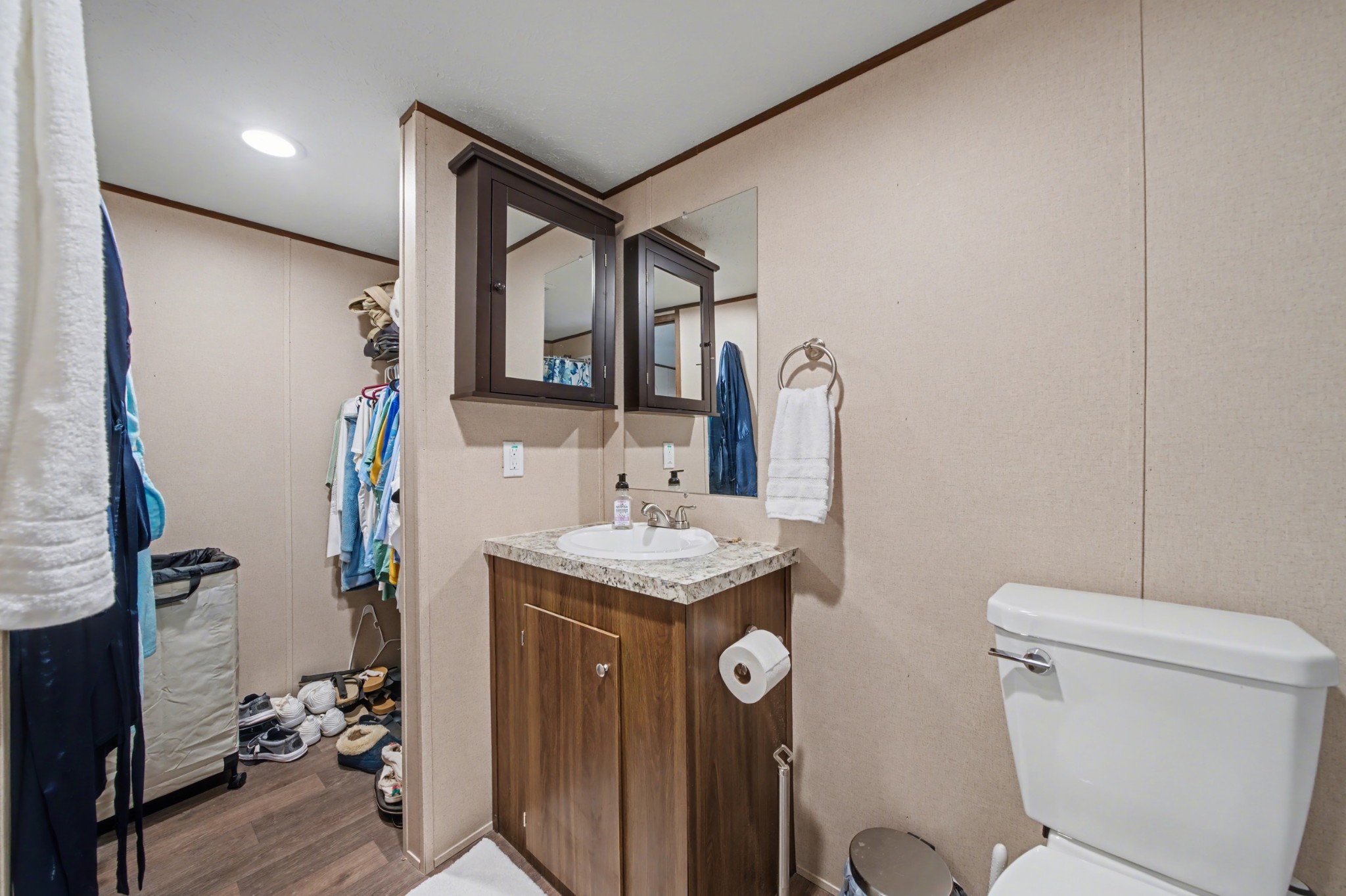 116 Lee Lane Big Rock, TN 37023 - Photo 24 of 34 a bathroom with a granite countertop sink toilet and mirror