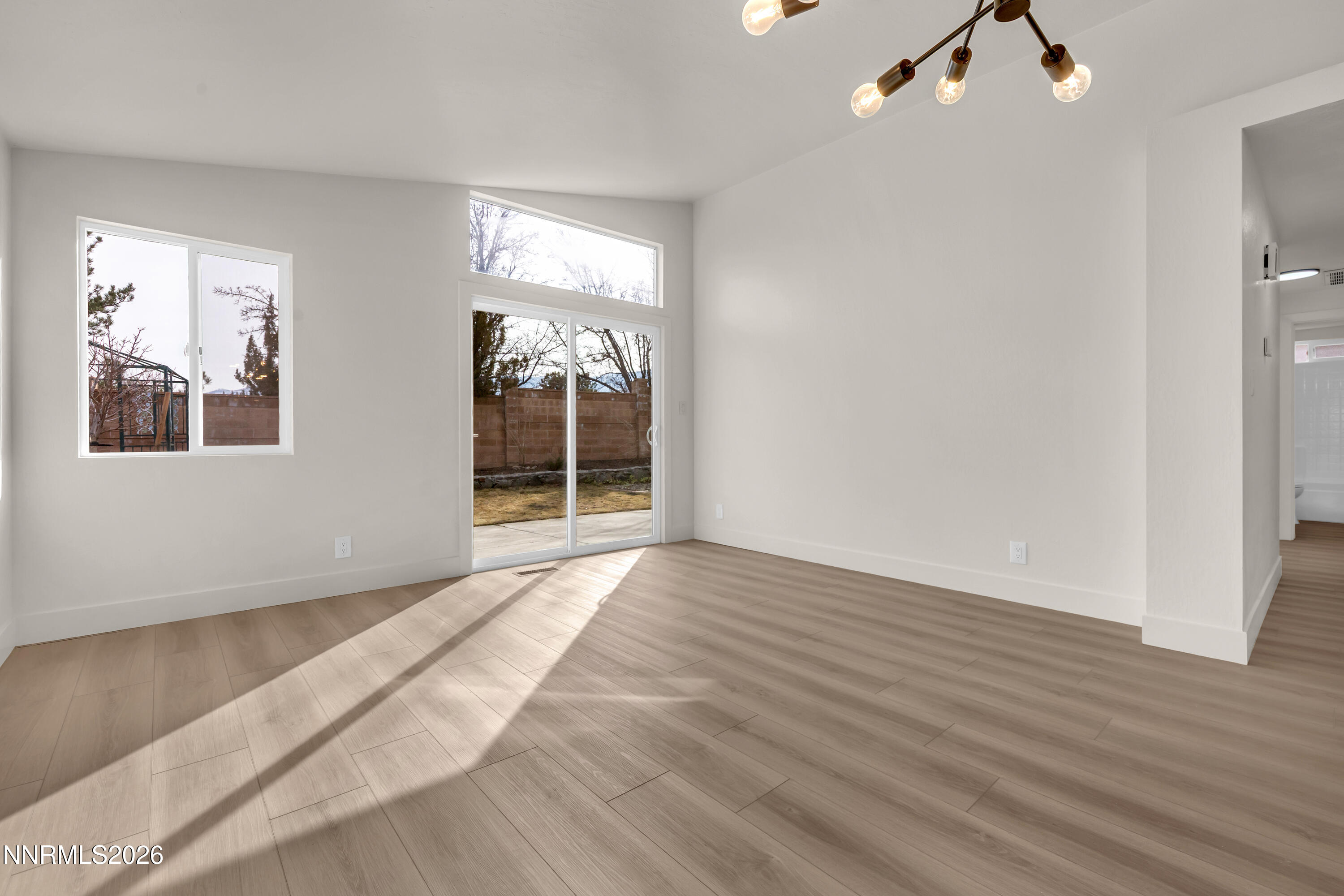 6790 Sandia Drive Reno, NV 89523 - Photo 13 of 38 Sandia6790-014